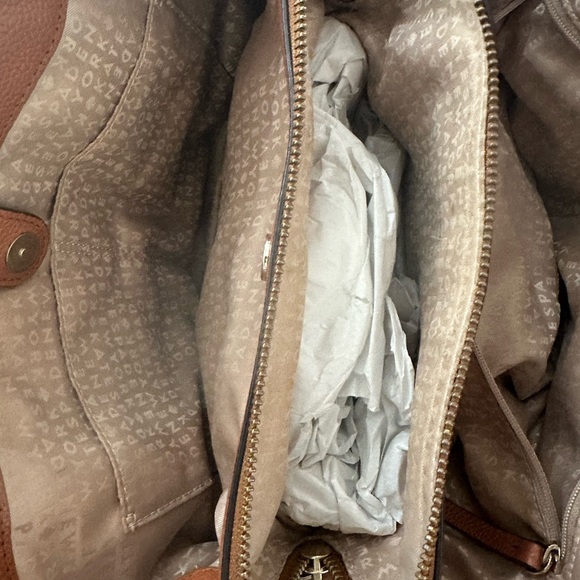 Kate Spade Tan Leather Satchel purse - Picture 13 of 16